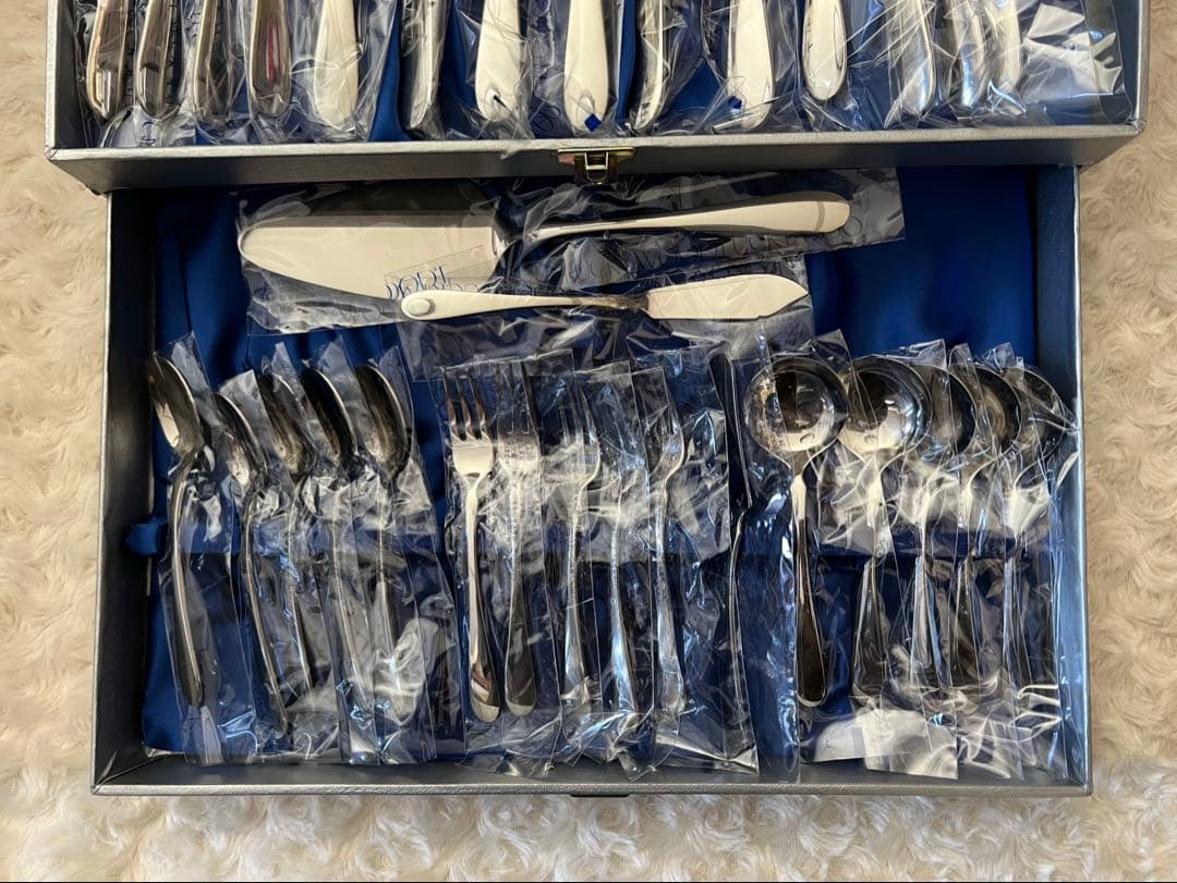 ラッキーウッド　カトラリーセット　ディナーセット〈34本セット〉※欠品※ケース