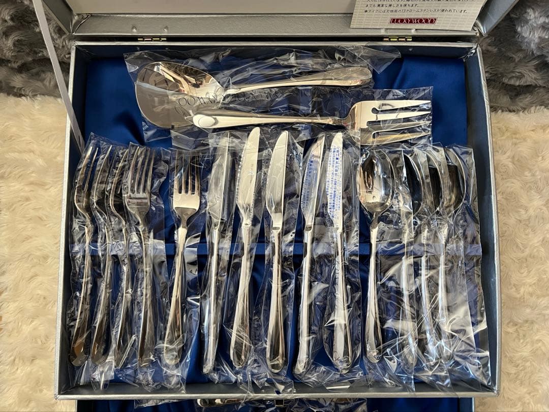 ラッキーウッド　カトラリーセット　ディナーセット〈34本セット〉※欠品※ケース