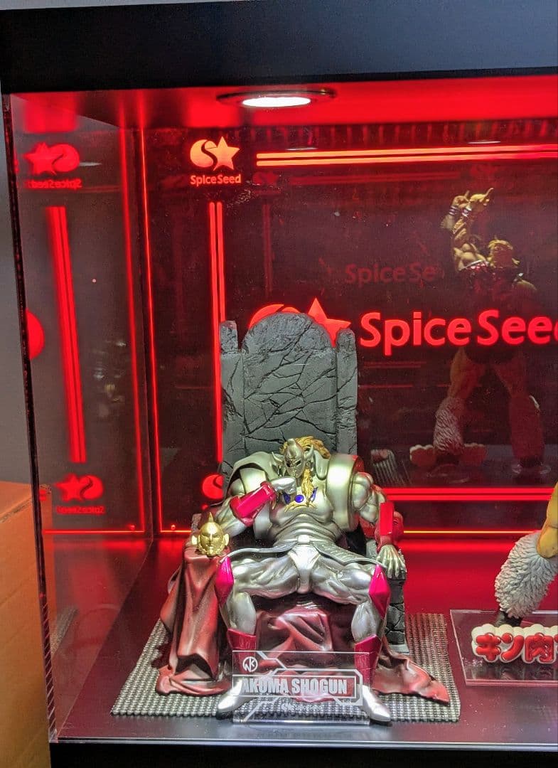 最終値下げ　引き取り限定★スパイスシード　フィギュアケース★ spiceseed