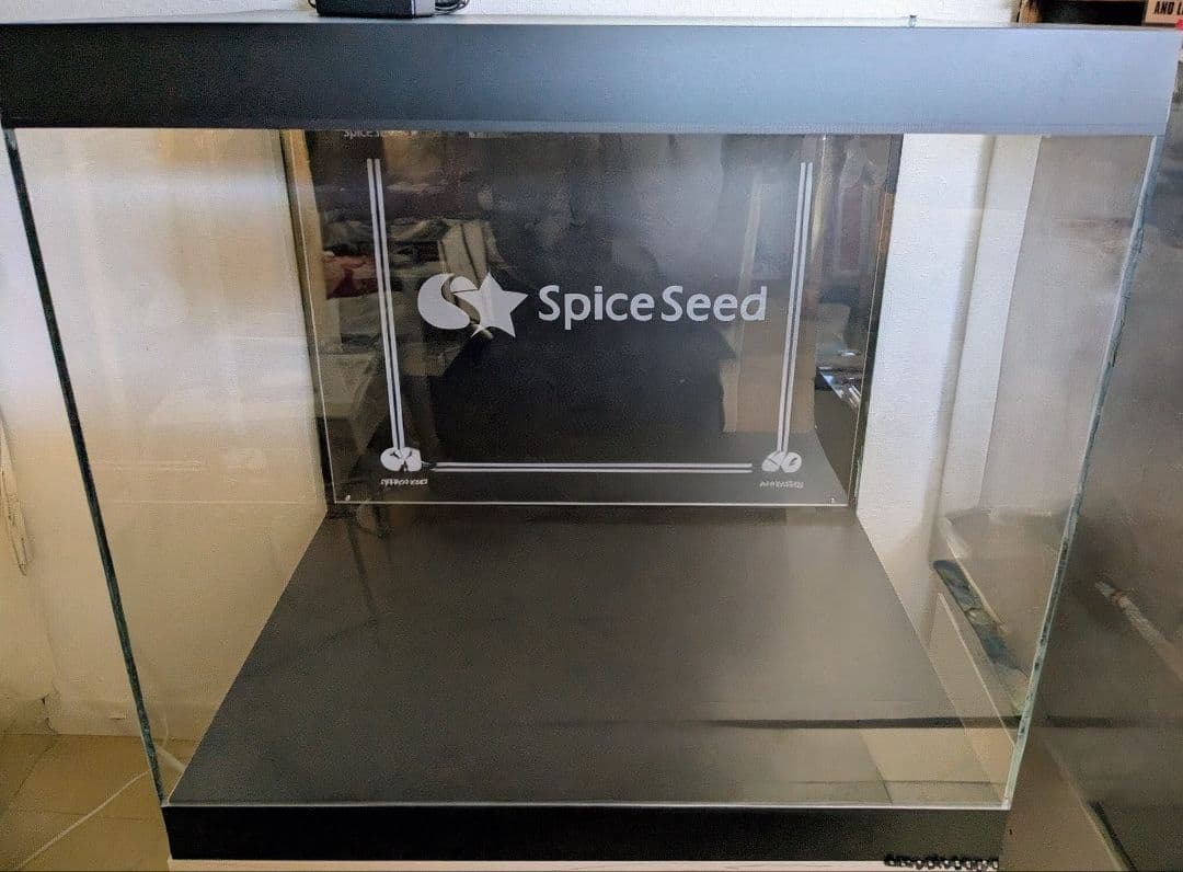 最終値下げ　引き取り限定★スパイスシード　フィギュアケース★ spiceseed