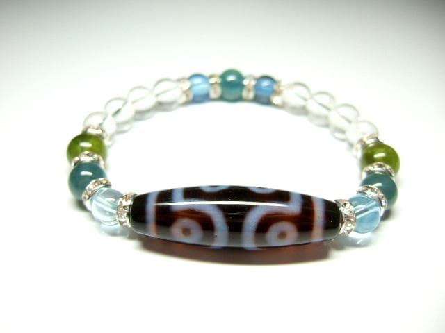 七眼天珠/カンチェンジュンガ水晶