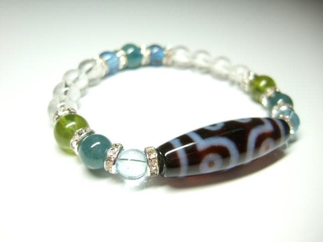 七眼天珠/カンチェンジュンガ水晶