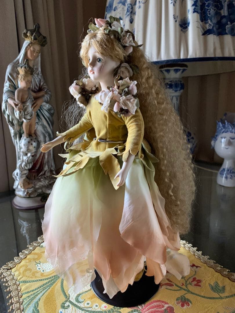 若月まり子　中型ビスクドール可愛い女の子美品！