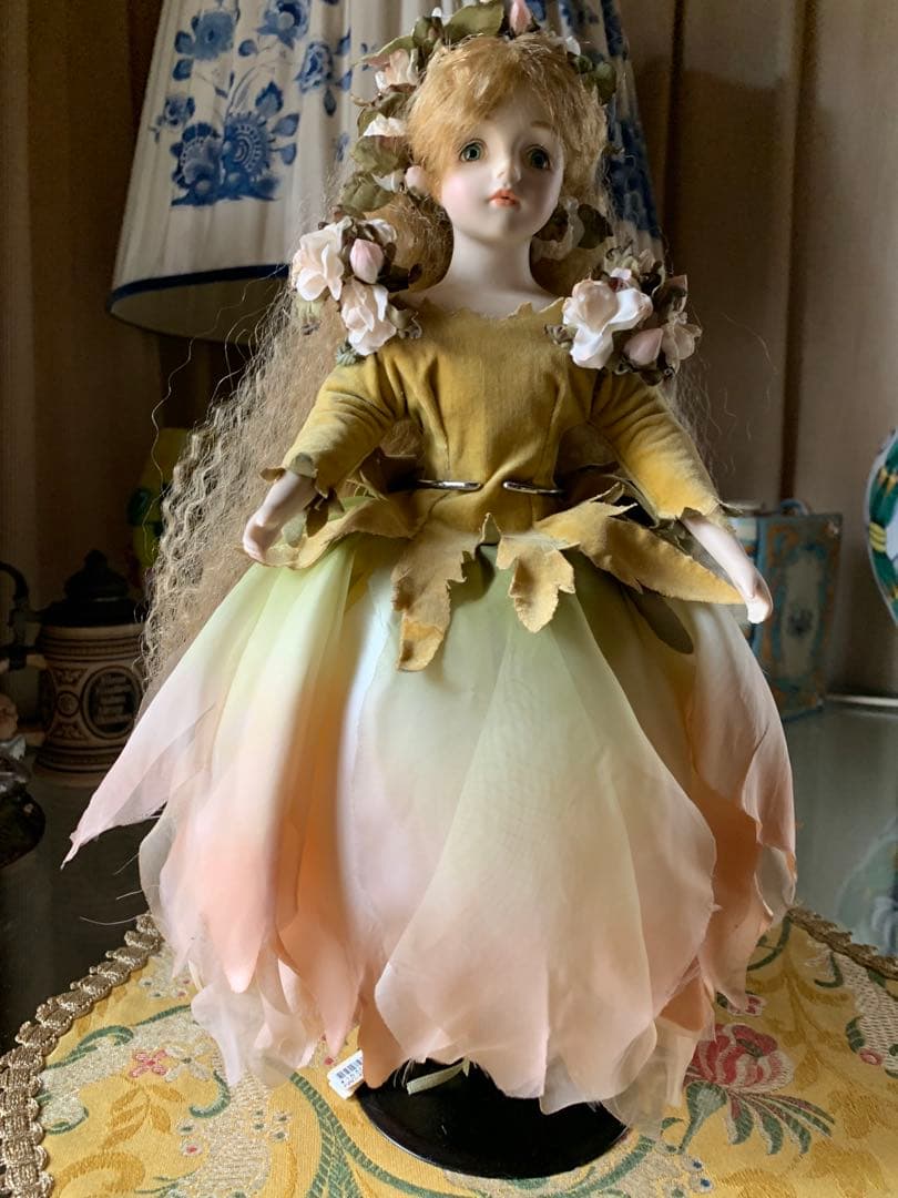 若月まり子　中型ビスクドール可愛い女の子美品！