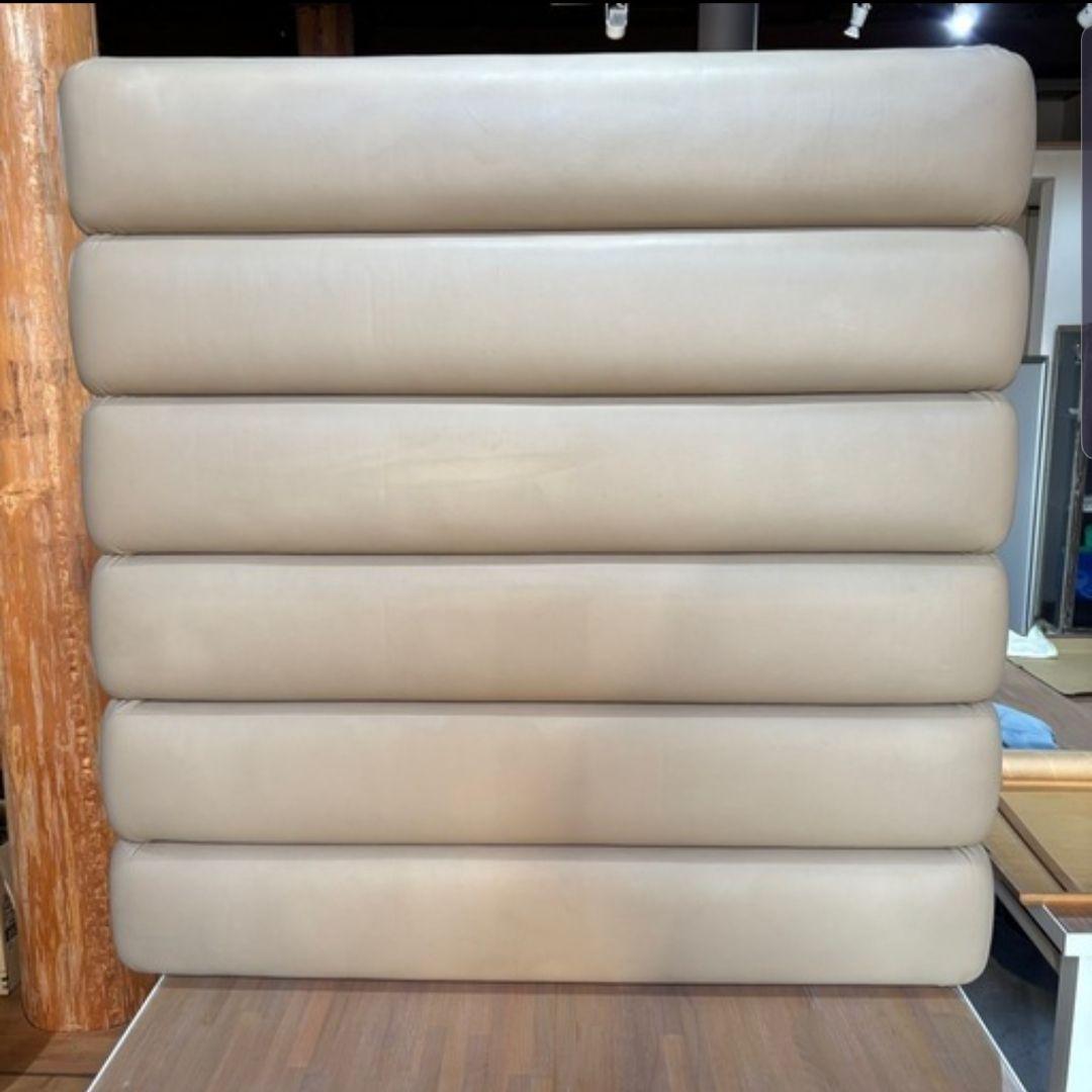 引き取り限定 格安 レザー フットスツール インテリア 家具 ベージュ系