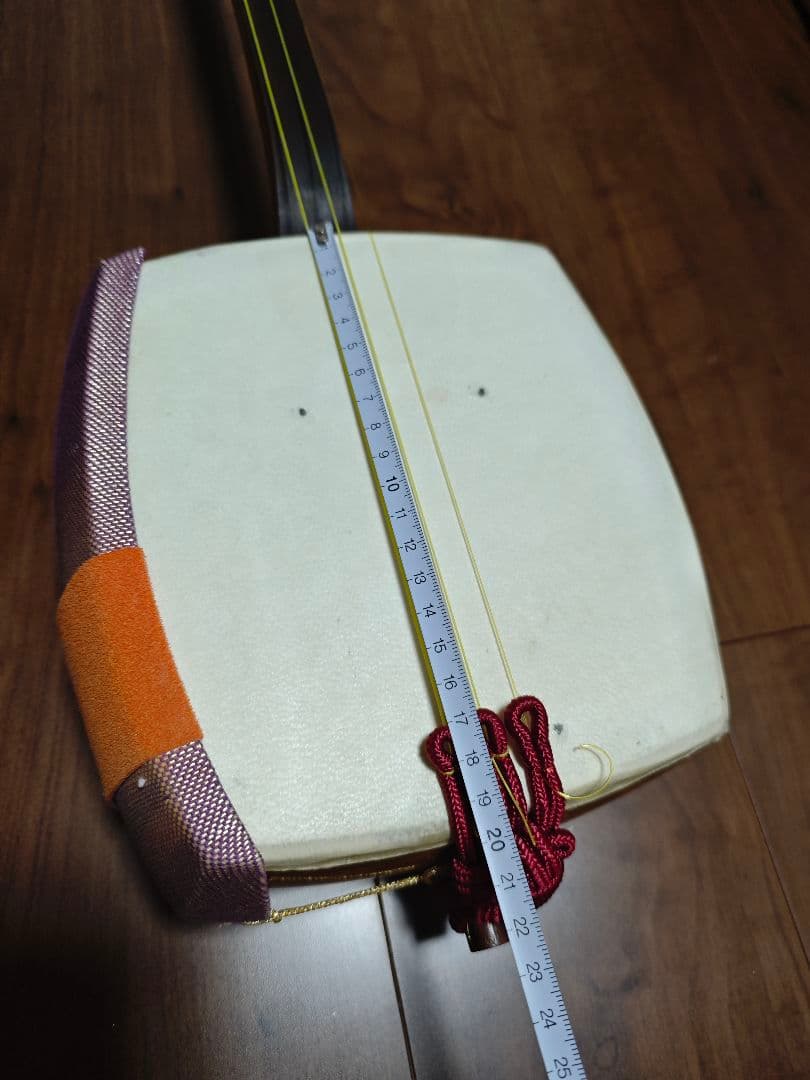 三味線本体 駒付き 細棹 皮破れ無し 天然皮