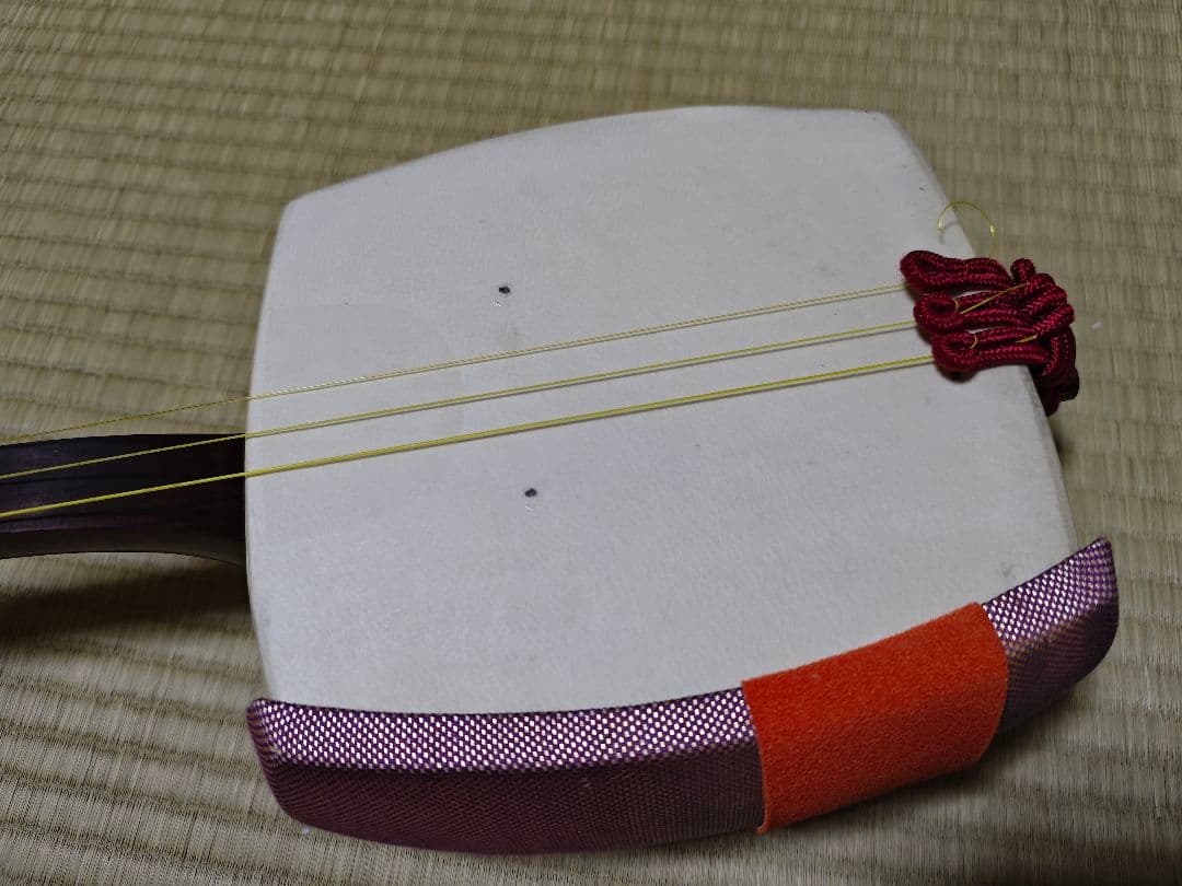 三味線本体 駒付き 細棹 皮破れ無し 天然皮