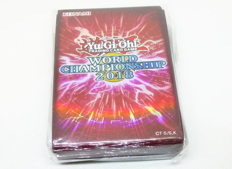 遊戯王 WCS2018 赤 スリーブ 未開封100枚入り
