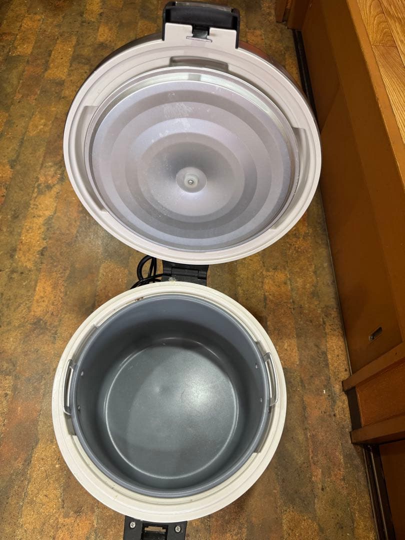 TBHJ-300S 電気ジャー 5.4L ステンレス