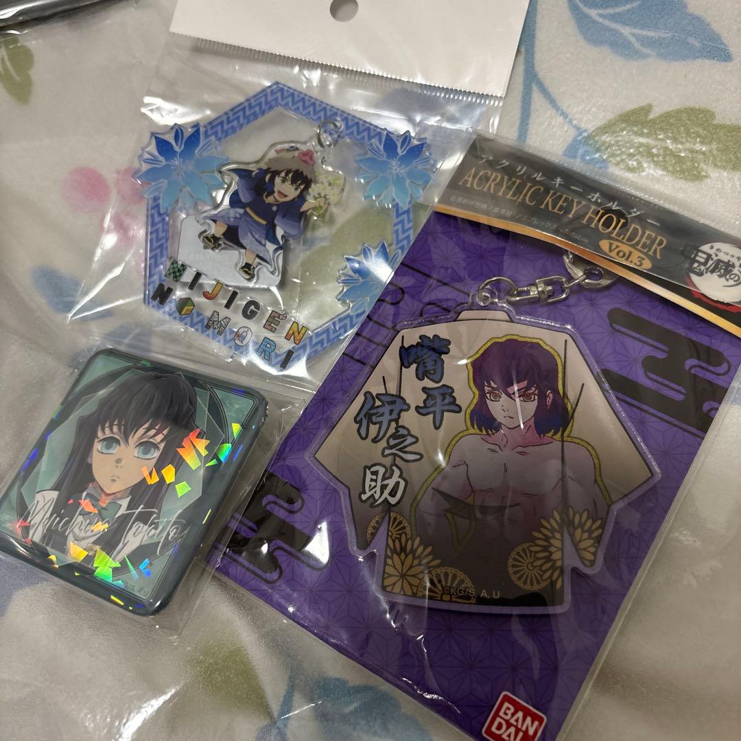 鬼滅の刃時透無一郎 缶バッジ モクテルバーと伊之助 3点セット - メルカリ