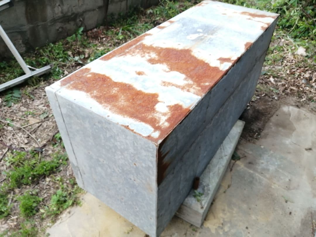 昭和レトロ シャビー ブリキ金属製 棚 ロッカー 下駄箱 什器 カフェ