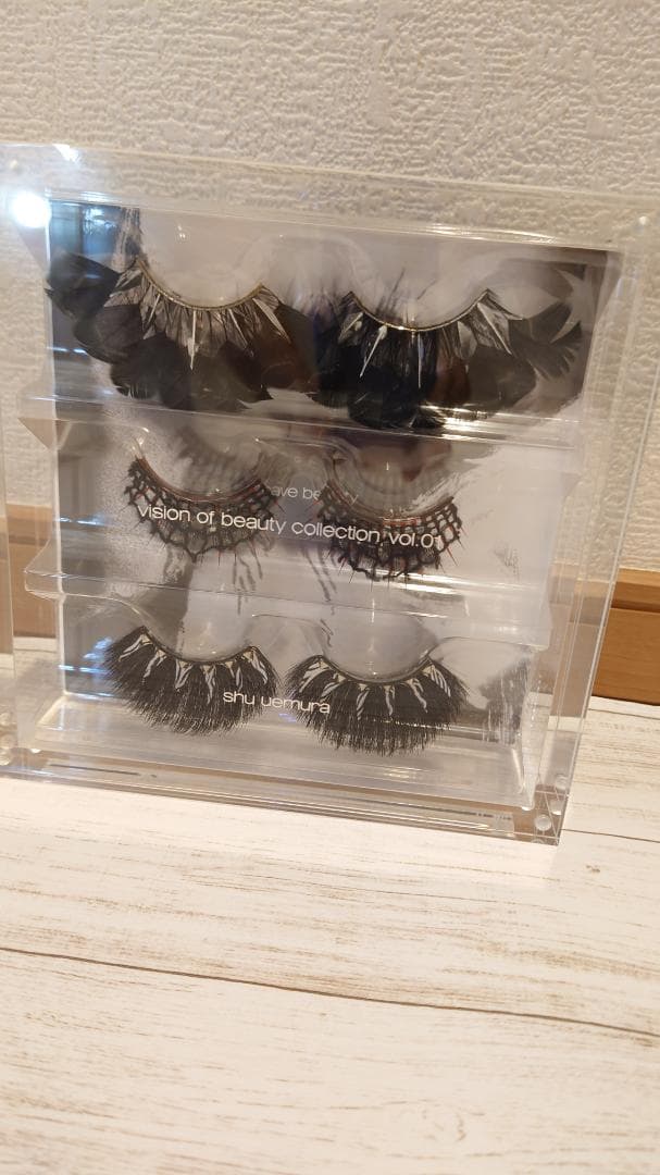 shuuemura　ヴィジョンオブビューティーVol.1ブレイブ ビューティー