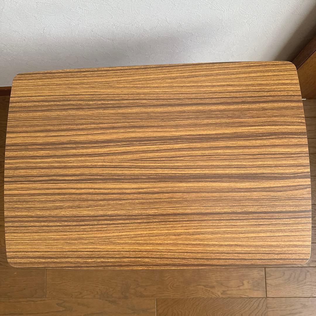 カリモク60　リビングテーブル　小　ウォールナット　サイドテーブル　ローテーブル