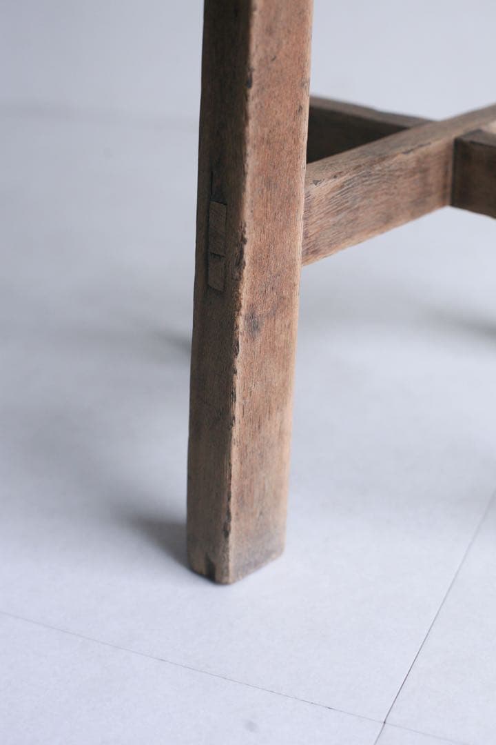 ハイスツール　花台　展示台　無垢材　古家具　カウンターチェア