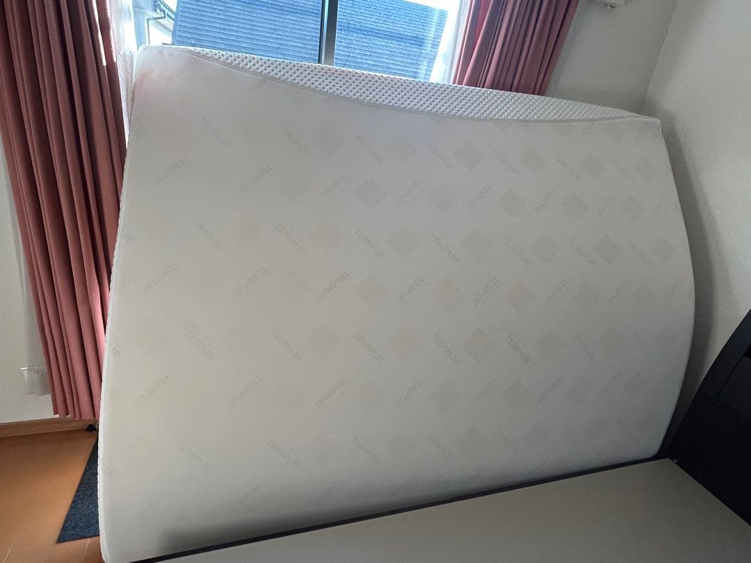 Tempur テンピュール　クイーンマットレス