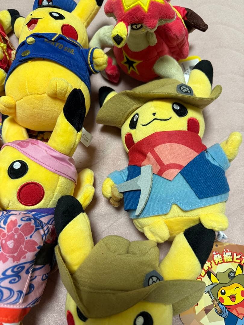 ピカチュウ ぬいぐるみ 9 体セット