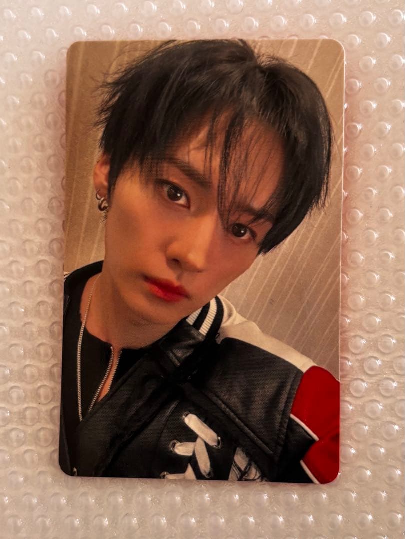 リノ Hollow StrayKids スキズ オフイベ関東 会場限定トレカ - メルカリ