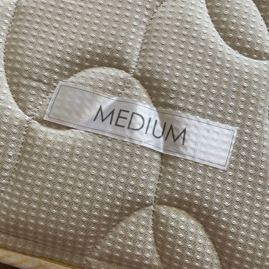 セミダブルベッド　汚れありですが美品です　白