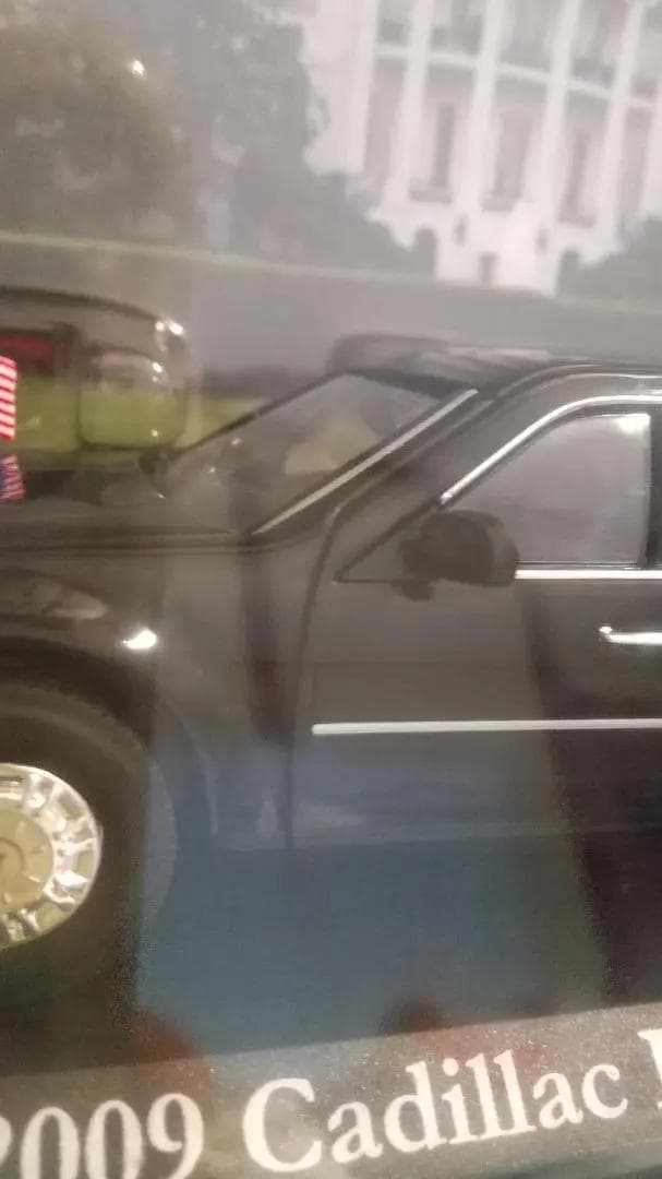 グリーンライト 2009 キャデラック ワン リムジン ザ ビースト 1/43