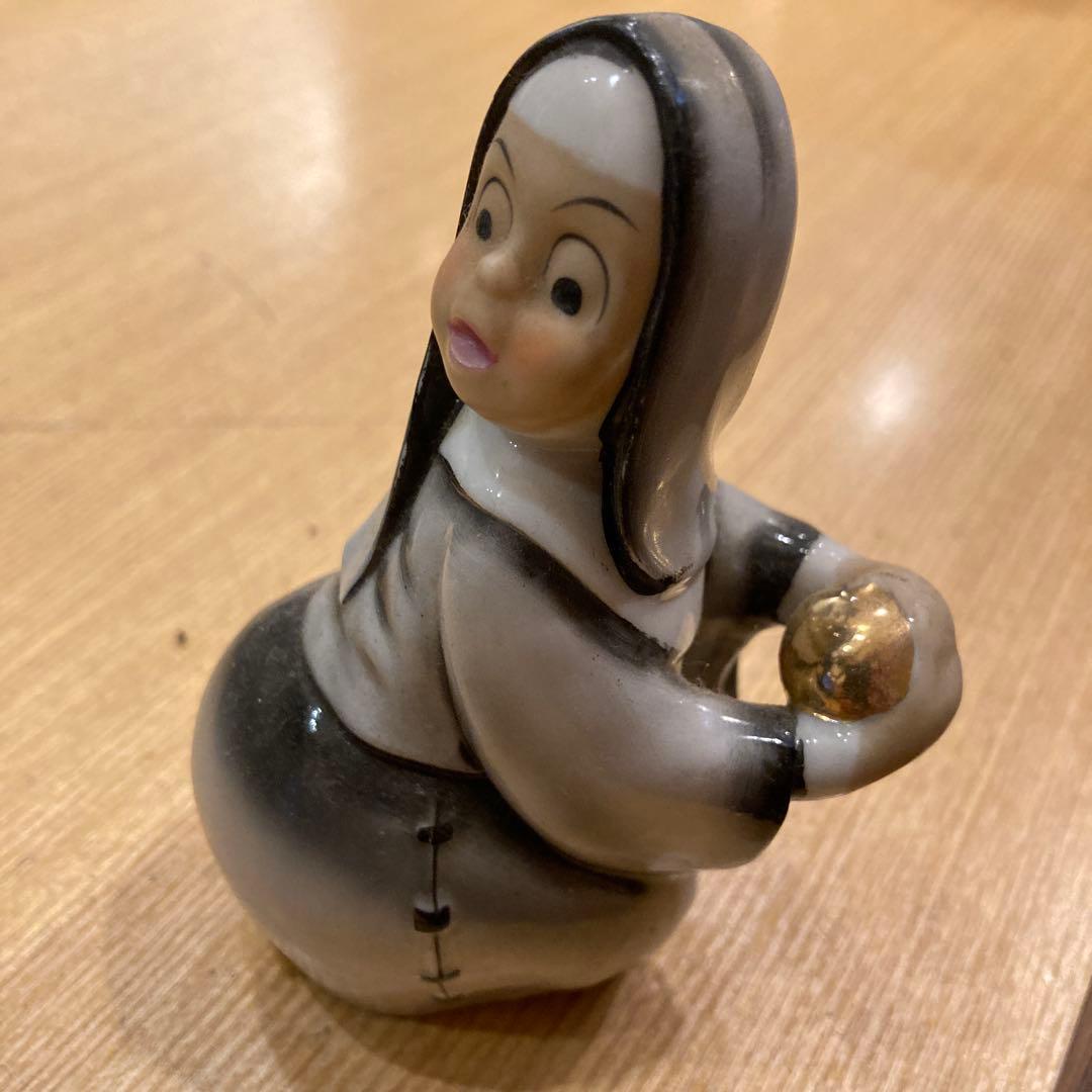 1930年代陶器製 修道女 フィギュア
