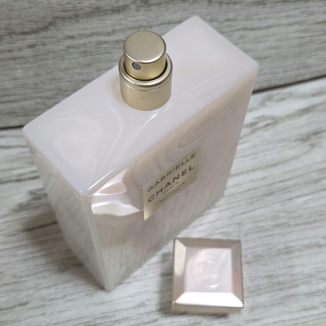 CHANEL ガブリエルシャネルフレグランスプライマー