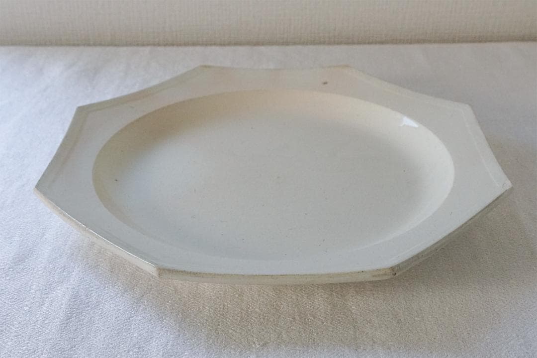 フランスアンティーク　オクトゴナル　プレート　直線　Φ22.4cm