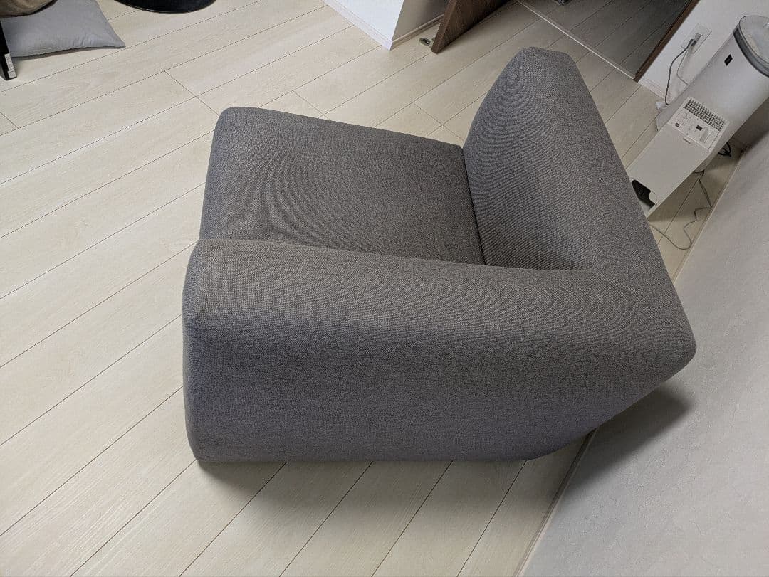 グレー ファブリック アームチェア　ソファ