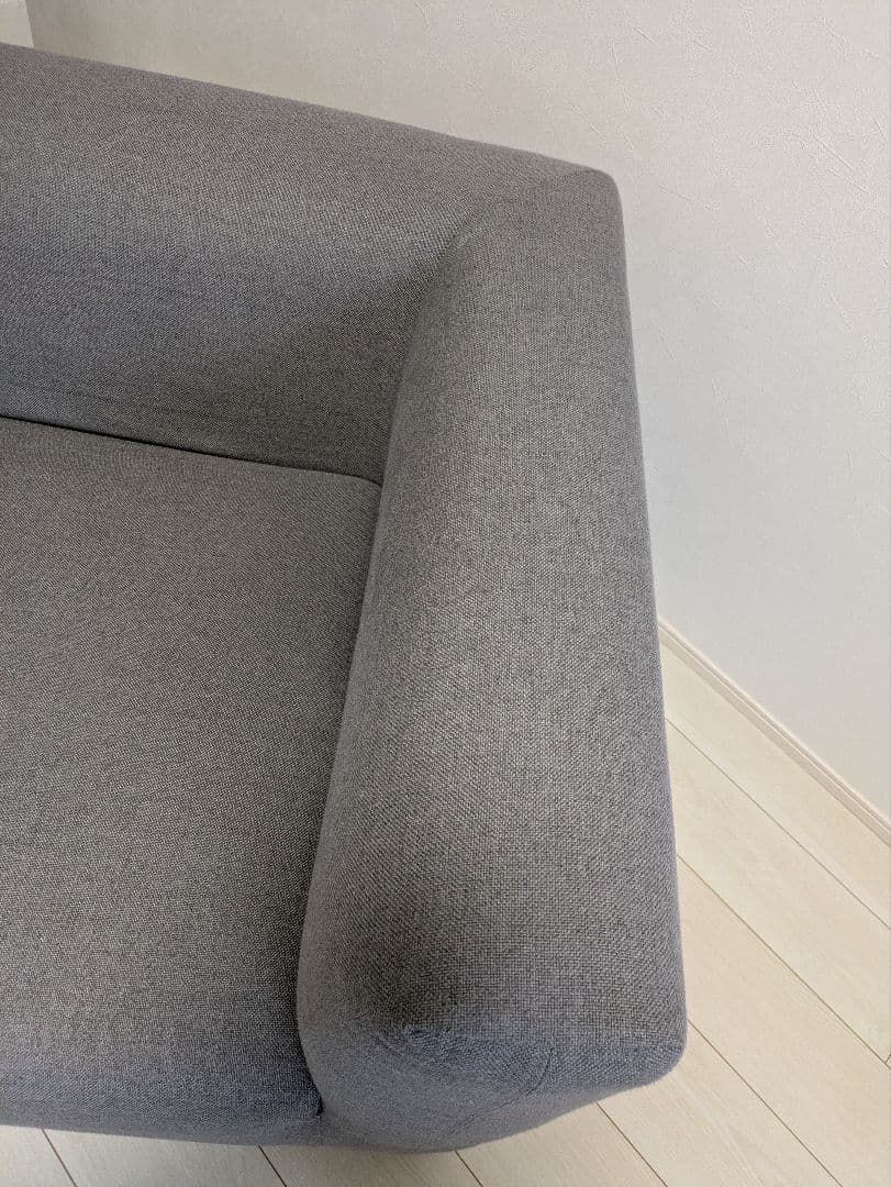 グレー ファブリック アームチェア　ソファ