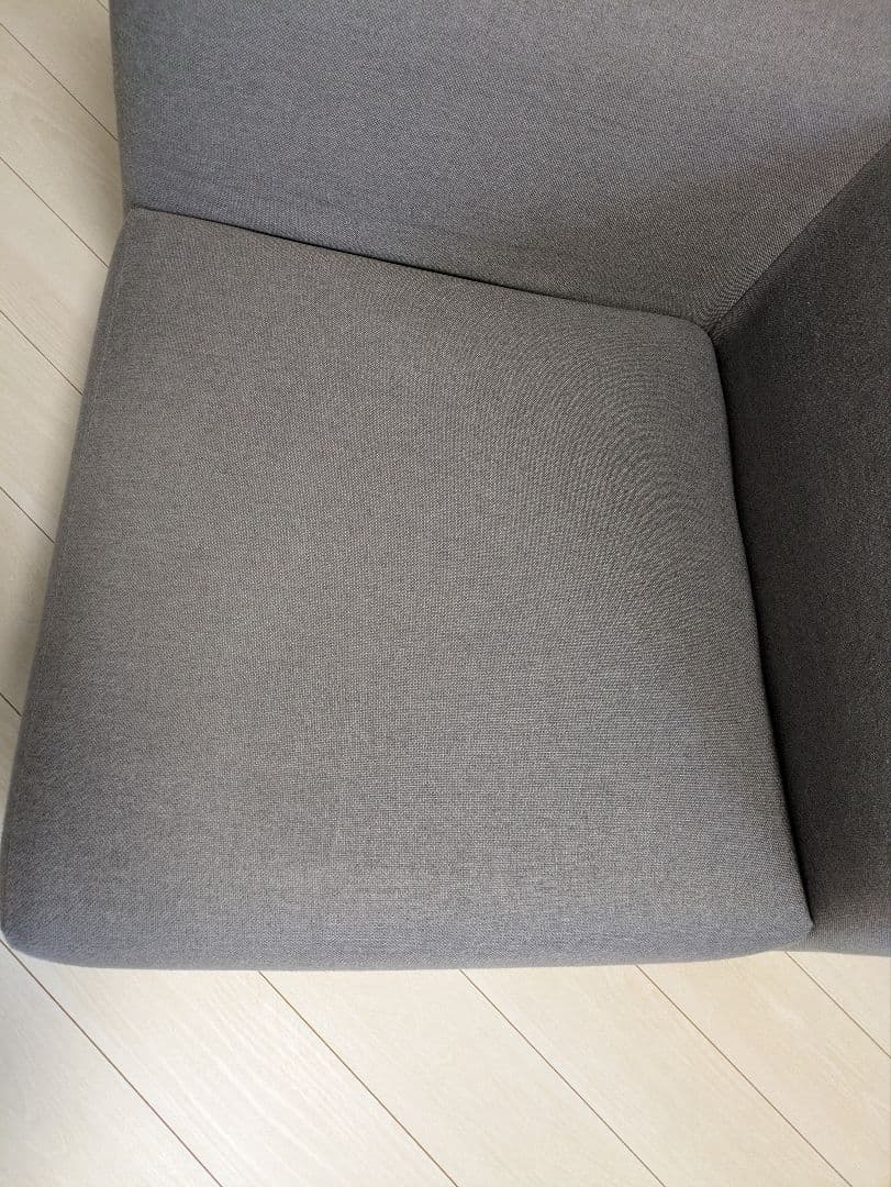 グレー ファブリック アームチェア　ソファ