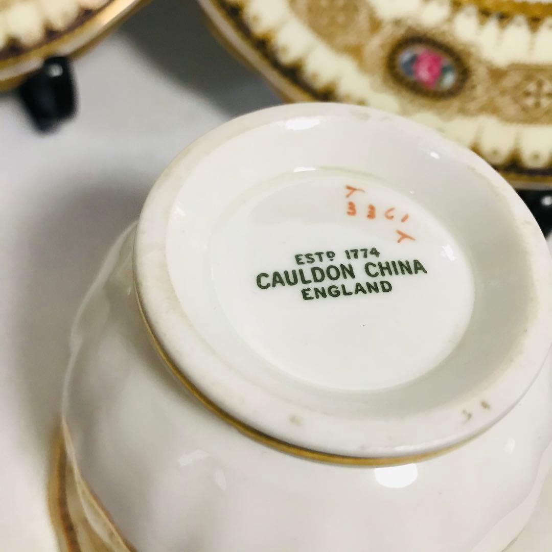 cauldon コウルドン　フラワー窓絵　金彩　トリオ