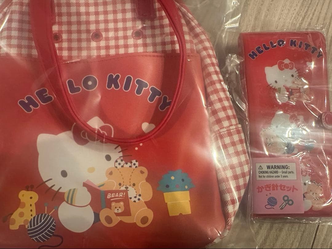 【新品未使用】サンリオ　手芸部　かぎ針&バッグ2点セット