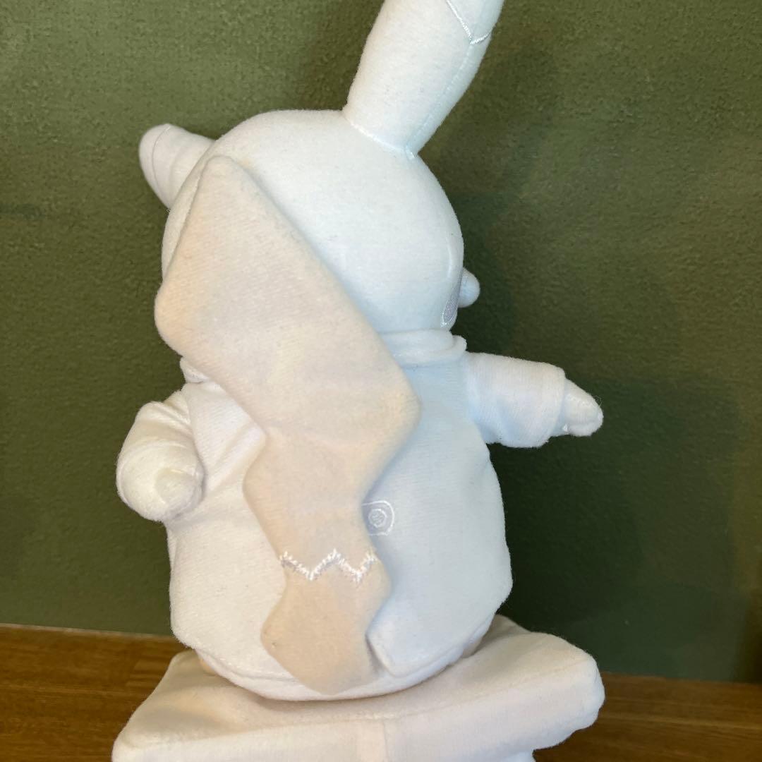 ピカチュウの雪像 クラーク像 ポケモンセンター サッポロ 限定 タグ