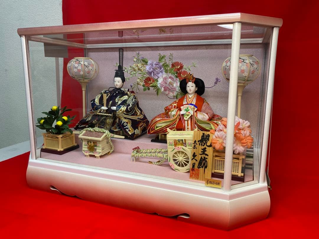 東京久月　雛人形オルゴール付き親王飾り・間口約６１×奥行約３４×高さ約３８㎝