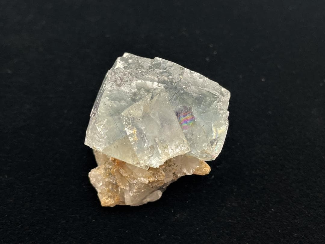 原石（ブルーフローライト）