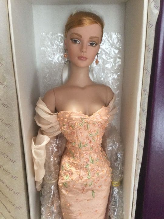 人形 Tonner Doll Sydney Chase Savior-Faire