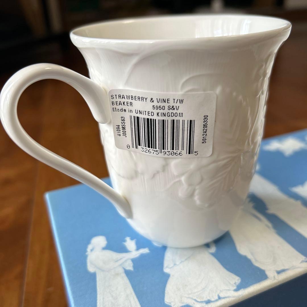 新品未使用 WEDGWOOD ストロベリー＆バイン マグカップ 2個セット