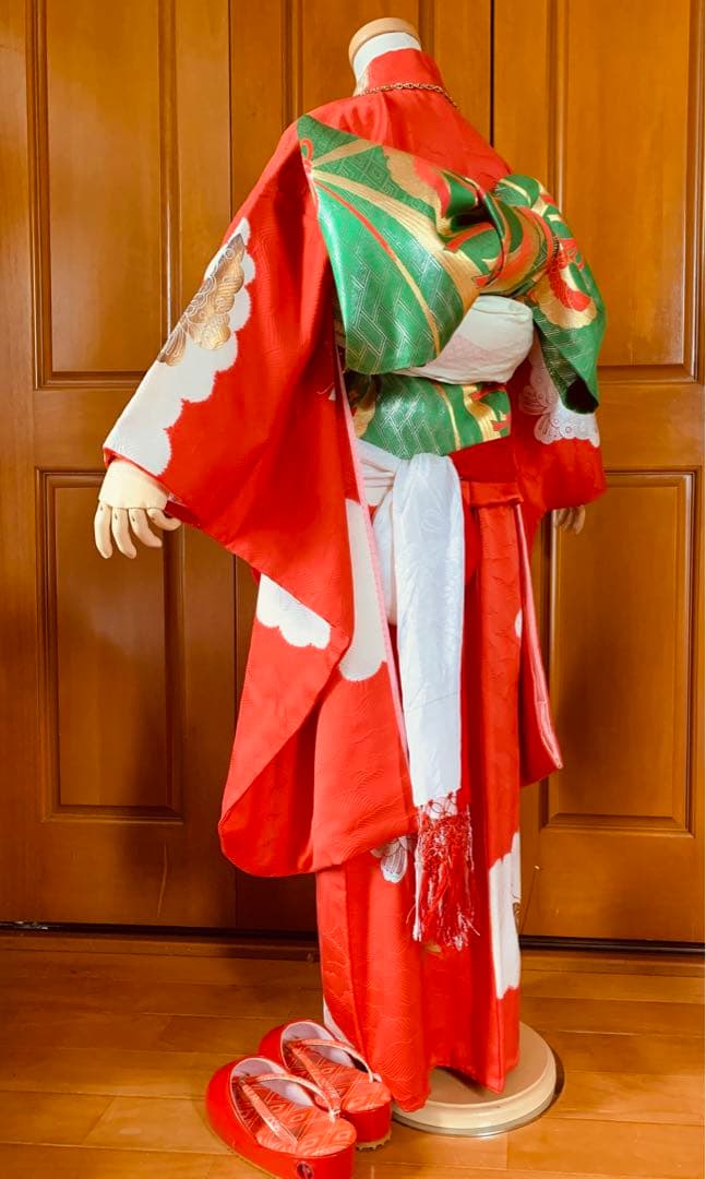 七五三　7歳の女の子のお支度クリスマスハーフ成人式へ華やかに着回せるお着物セット