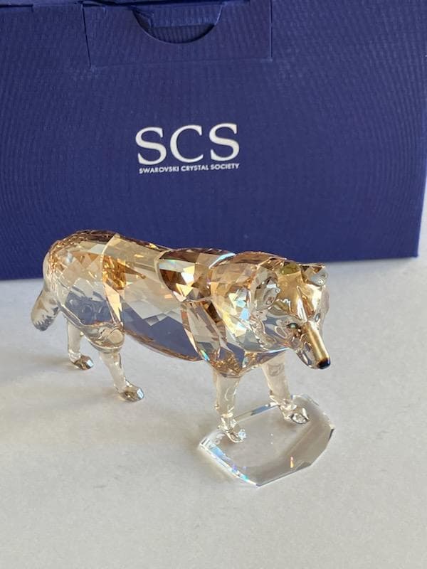 スワロフスキー　置物　オブジェ　ハイイロオオカミ
