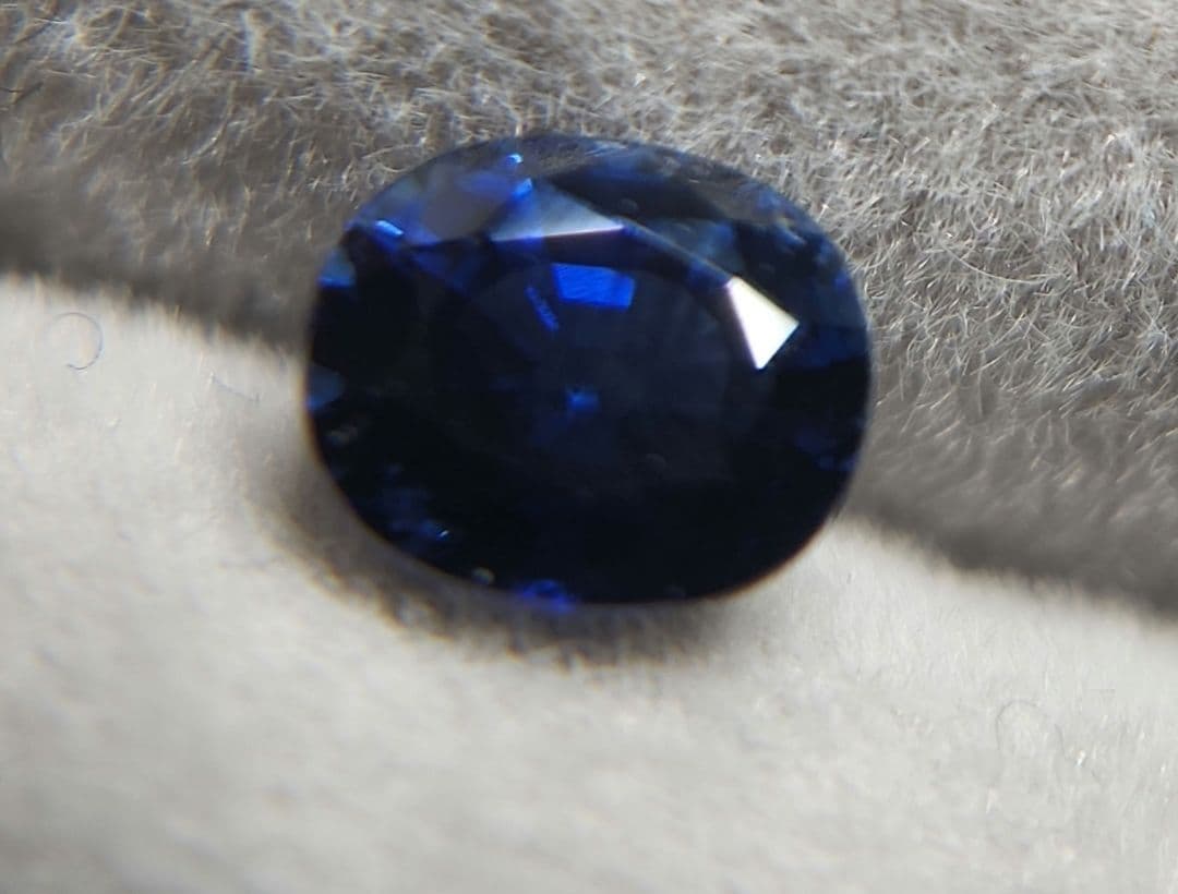 高品質！コンフラワーブルーカラーサファイア 0.762ct