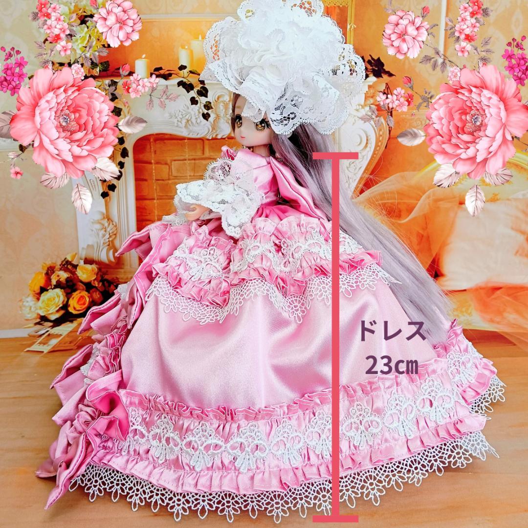 みこ　リカちゃんサイズ　ピンク　リボンのロココ調ドレス　手作り　ドール服
