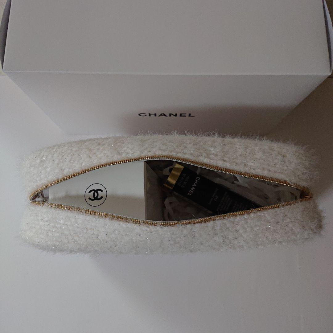 「新品未使用」CHANELシャネルエッセンシャルケアセット「雪の結晶」ポーチ付き