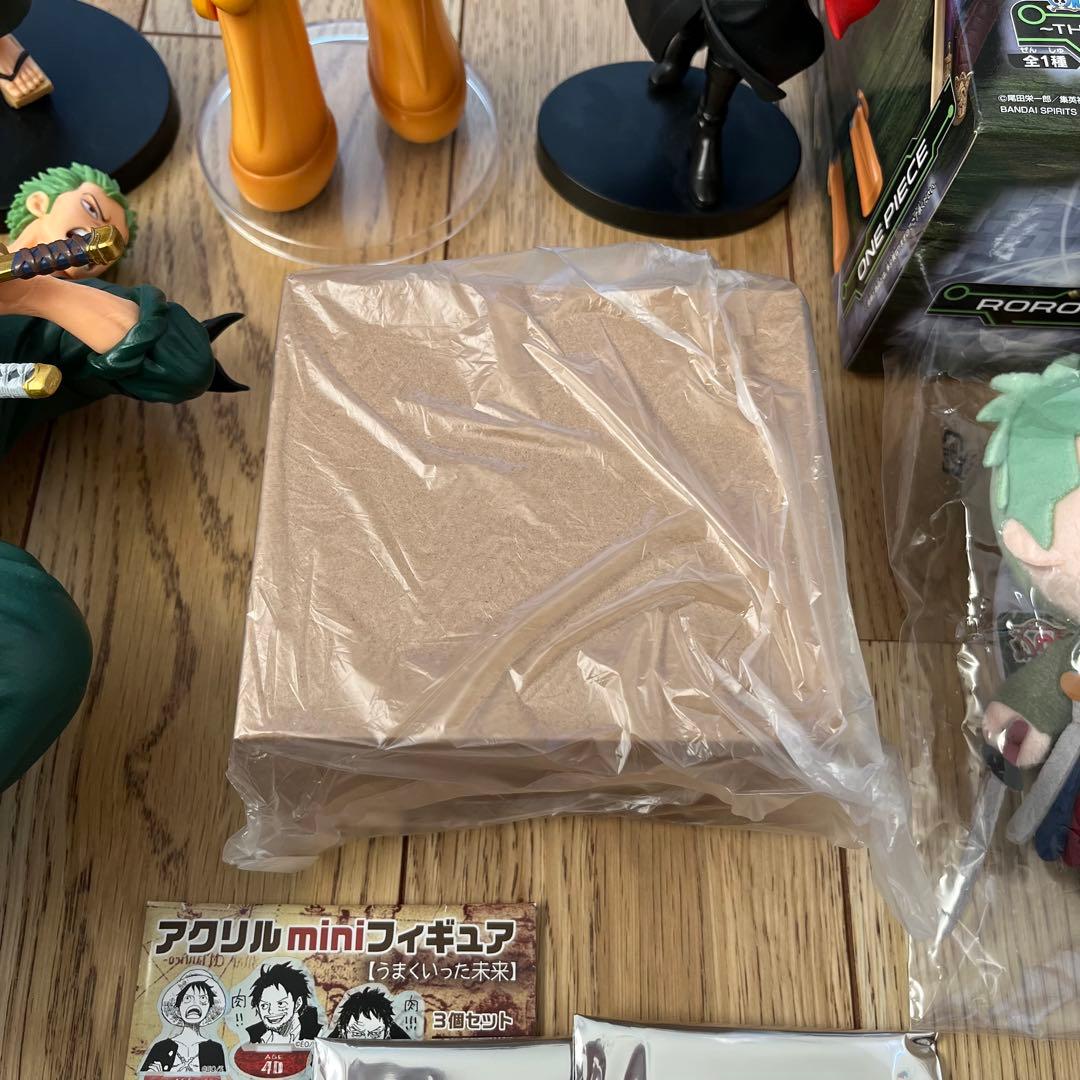 ワンピース　ゾロ　グッズ　まとめ売り