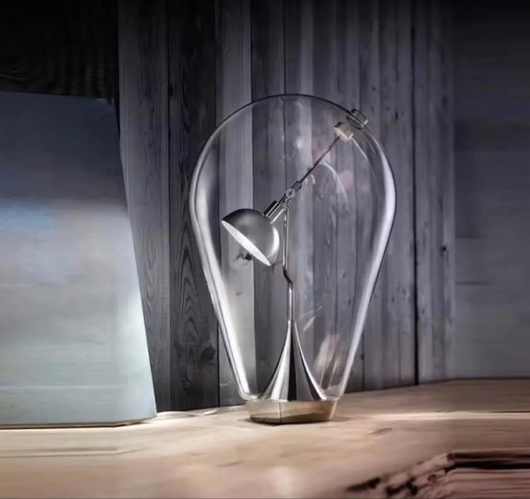 【デザイン照明】マグネット可動式 ガラスドームLEDランプ 北欧風　卓上ライト