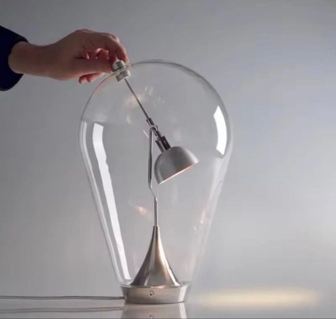 【デザイン照明】マグネット可動式 ガラスドームLEDランプ 北欧風　卓上ライト