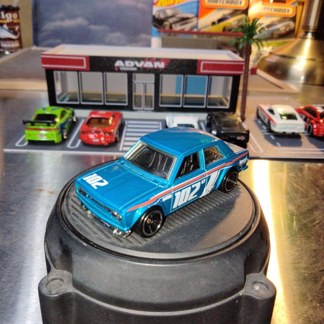 ホットウィール12台セット ニッサン マツダ 三菱 デコトラ 軽トラ