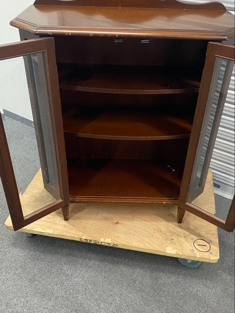 クラシック ガラスキャビネット 木製　飾り棚 マホガニー調