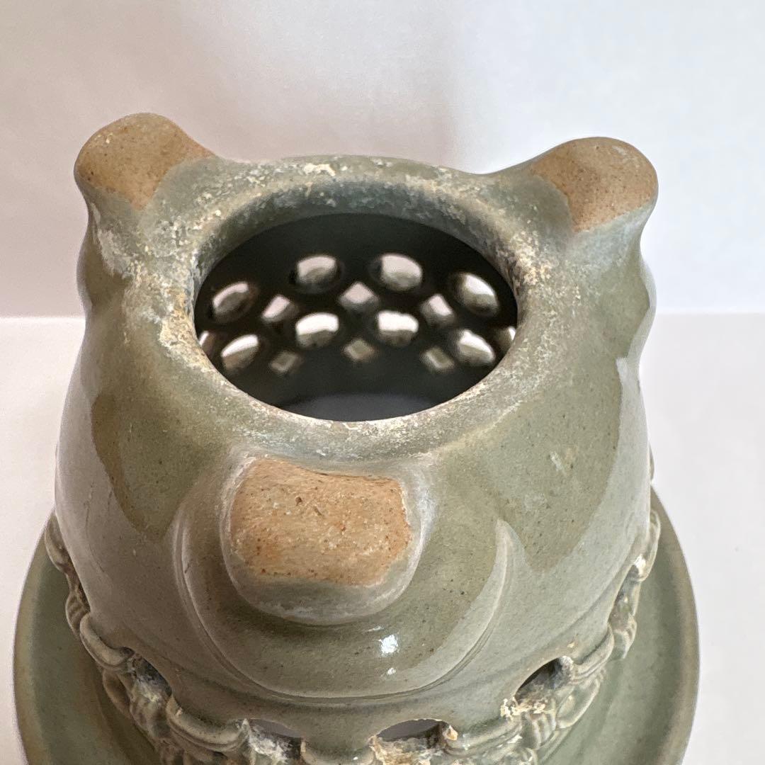 中古品 青磁透かし彫　富貴蘭鉢