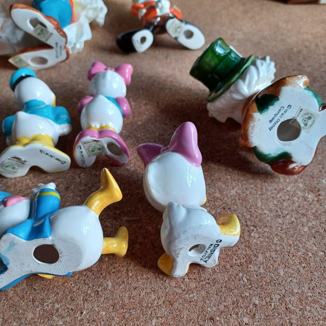 Disney　置物　不思議の国のアリス　デイジー　チェシャ猫　白うさぎ　プルート