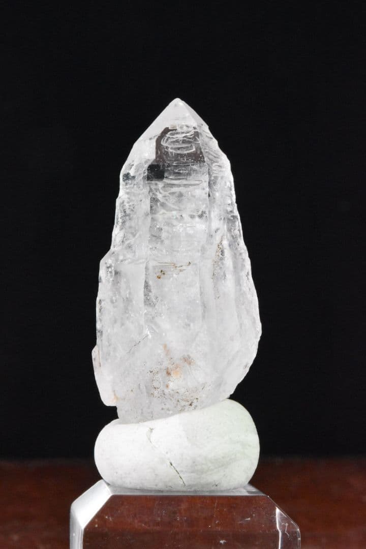 カイラス産 希少なエレスチャルポイント