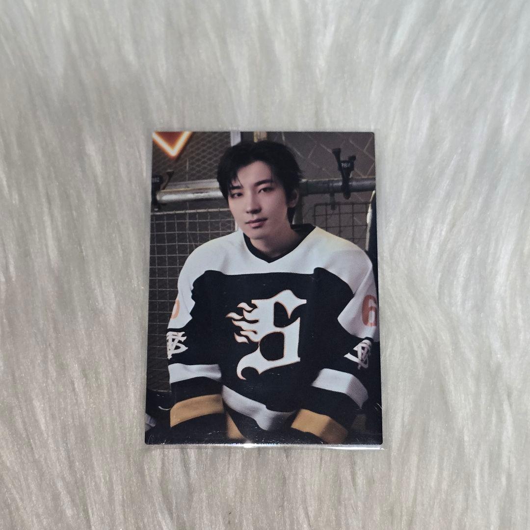 SEVENTEEN セブチ HOME 2025 トレカ ウォヌ ⑧ - メルカリ